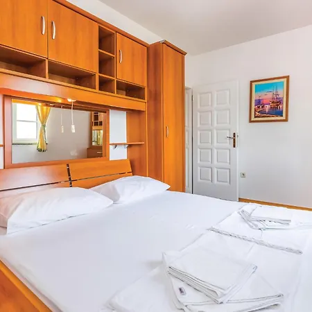 Apartament Gorgeous In With Wifi