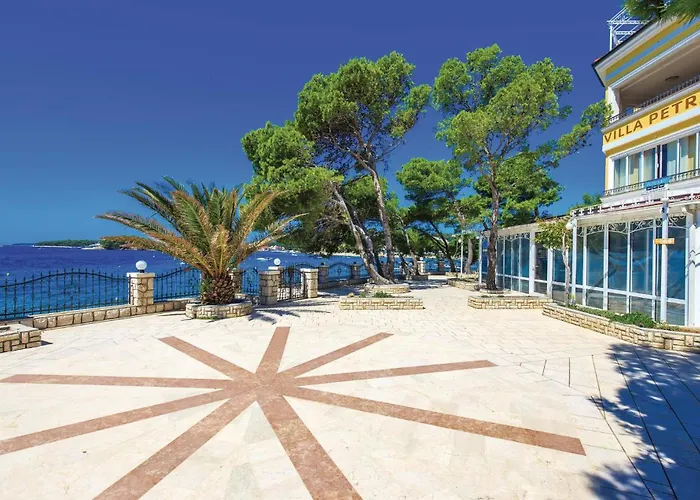 2 Bedroom Awesome In Apartman