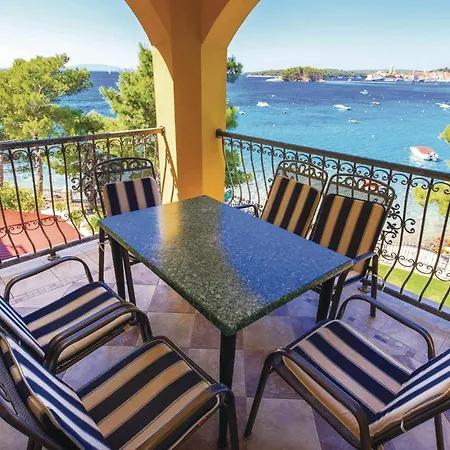 Pet Friendly In With Kitchen Apartment Banjol