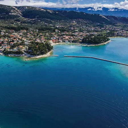 2 Bedroom Awesome In * Banjol