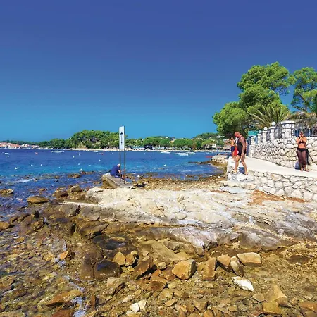 2 Bedroom Awesome In Appartamento *